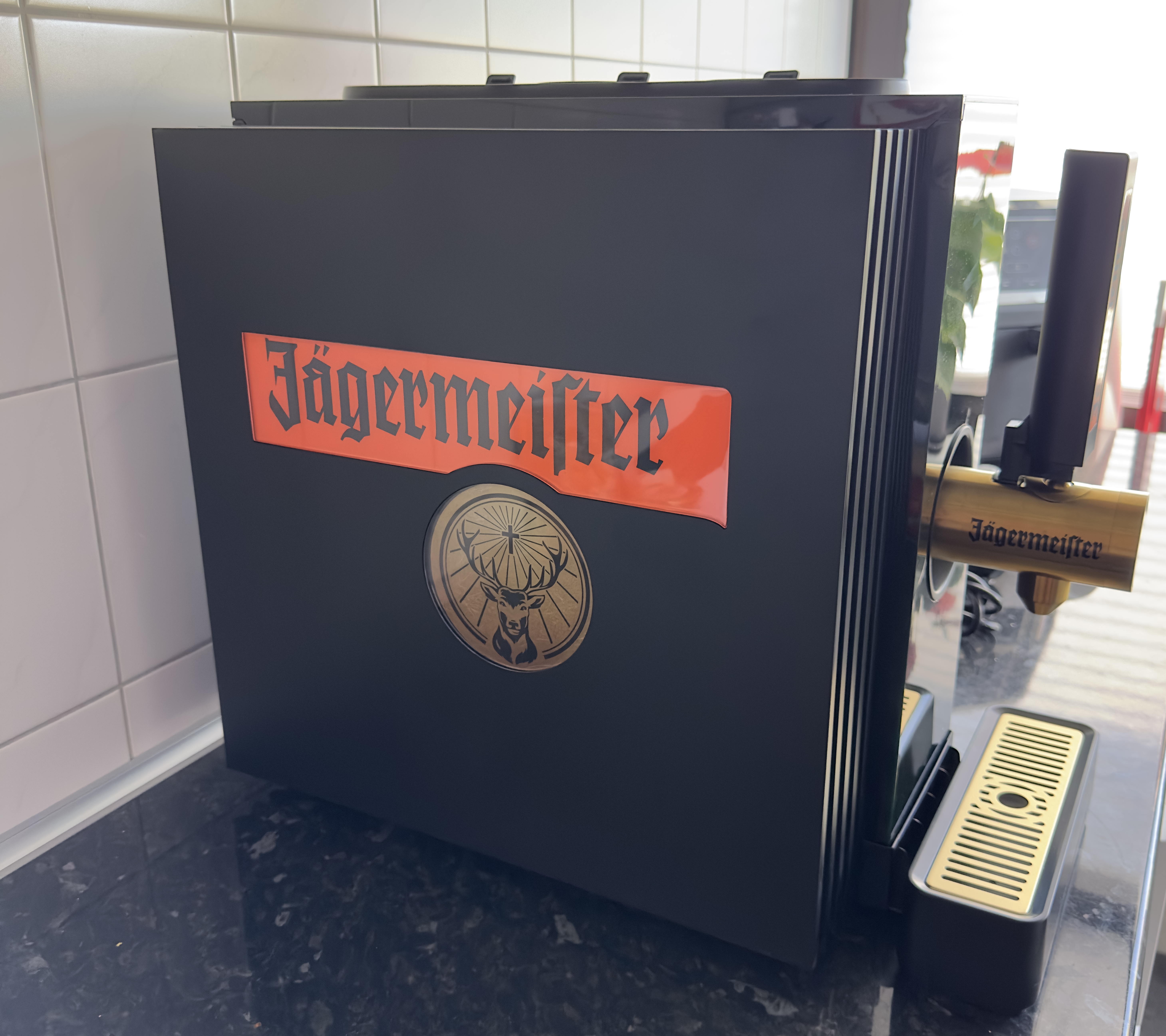 Jägermeister 4th GEN 3 bottle tap machine Bild 3